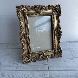 Ornate Gold Baroque Photo Frame - Decorative Home Accent
